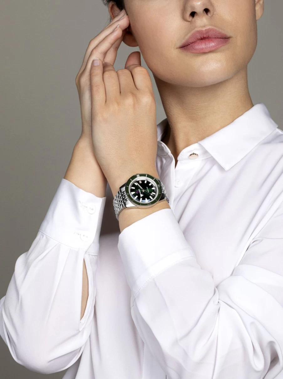 Rado Captain Cook Automatic Men's Light Watch